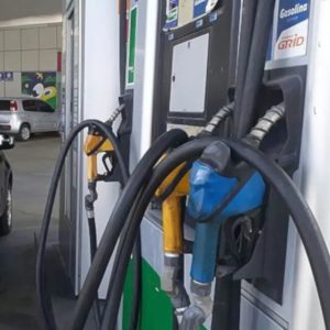 Alta nos preços da gasolina e etanol atinge quase todos os estados brasileiros