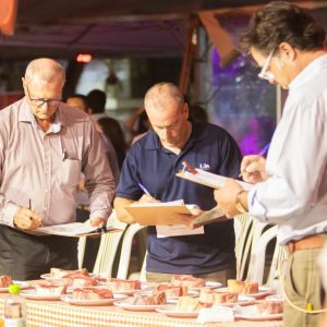Universo Pecuária realizará 2° edição do Concurso de Carne Brasil Universo Pecuária realizará 2° edição do Concurso de Carne Brasil