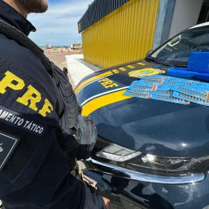 PRF prende irmãs transportando três quilos de cocaína e 200 munições em Bagé