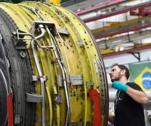 ICEI recua em fevereiro e indústria soma 14 meses de falta de confiança, revela CNI