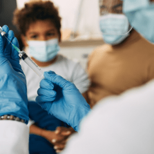 Estratégia de vacinação contra a gripe influenza de 2026 começa no sábado (28/3) em todo o país