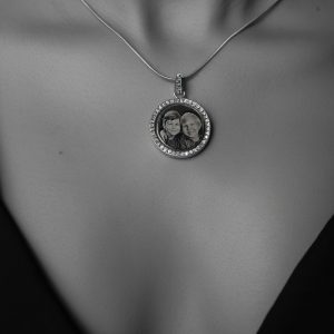 5 formas de usar seu pingente personalizado