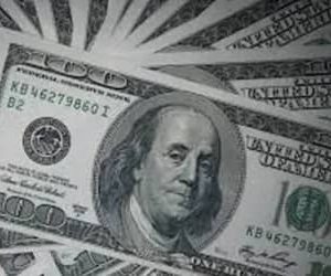 Dólar fecha último pregão em estabilidade, cotado a R$ 4,97