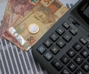 Economia brasileira deve crescer 2% em 2026, projeta CNI