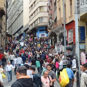 Pnad Contínua 2025: número de brasileiros com menos de 30 anos cai 10,4% desde 2012