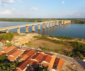Ponte sobre Rio Araguaia apresenta risco estrutural e passa por processo de monitoramento pelo DNIT