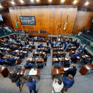 Assembleia Legislativa aprova proposta do Executivo de reajuste de 5,35% para o piso regional