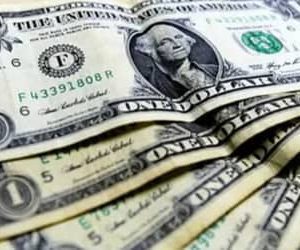 Dólar encerra último pregão em alta de 0,09%, aos R$ 4,89