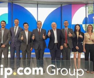 Ministro do Turismo articula parceria com gigante CTrip, em Xangai, para atrair mais turistas chineses ao Brasil