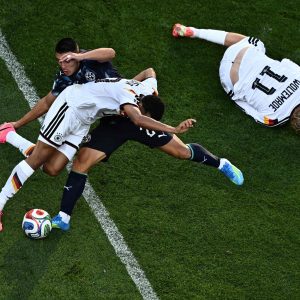 Paraguai arma retranca, vence nos pênaltis e proporciona nova eliminação precoce à Alemanha