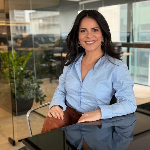 Apê Smart Studios aplica modelo das academias na hospedagem