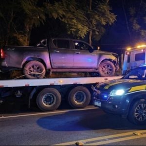 PRF recupera caminhonete furtada horas antes em Santana do Livramento
