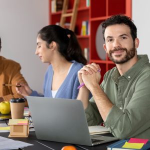 Benefício educacional ganha espaço nas empresas