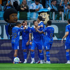 Grêmio bate Chapecoense na Arena pelo Brasileirão