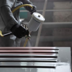 EBRATS lança curso de alumínio após alta de 13,5% no setor