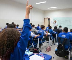 1,2 mil estados e municípios podem perder complementação da União ao Fundeb em 2027
