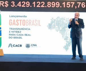 Mais de R$ 3,4 trilhões em despesas públicas: painel Gasto Brasil é lançado no Congresso Nacional