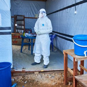 Congo: surto de Ebola chega a 5 mil casos e avança mais rápido que a resposta