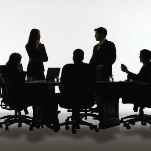 Menos vagas e mais tecnologia elevam a exigência para chegar