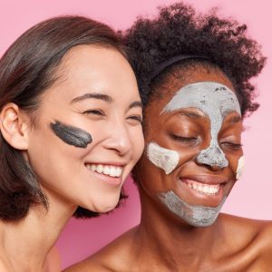 Marcas brasileiras traduzem filosofia coreana de skincare