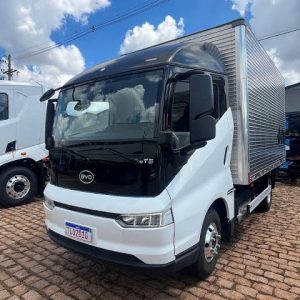Depois dos automóveis, BYD vai entrar no segmento de caminhões