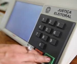 ELEIÇÕES 2026: Lula lidera no Nordeste, mas Flávio Bolsonaro aparece à frente em outras regiões, aponta pesquisa Datafolha
