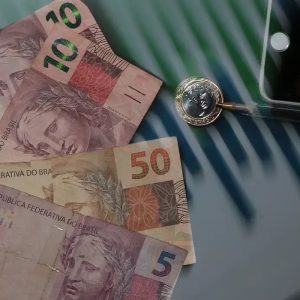 Orçamento de 2027: governo estima salário mínimo de R$ 1.741 e não reajusta Bolsa Família
