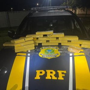PRF prende dois indivíduos e apreende cerca de 16 quilos de maconha e crack em Dom Pedrito