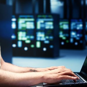 IA amplia demanda por energia e desafia data centers