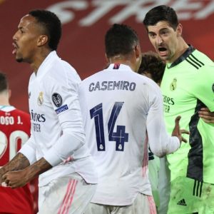 Liga dos Campeões: Real Madrid segura Liverpool e alcança semifinais