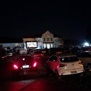 Drive-in Cine Estação acontecerá no próximo domingo