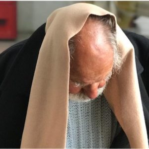 Idoso é resgatado pela Assistência Social após fugir de casa