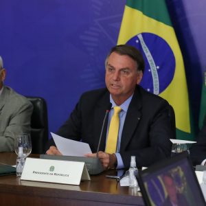 Bolsonaro diz que país oferece oportunidades únicas a investidores