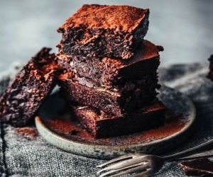 Brownie de batata-doce e chocolate