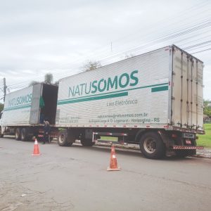 Drive-thru recolheu mais de 13 mil kg de resíduos eletrônicos