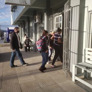 Mulheres são presas por tentar doar criança ilegalmente