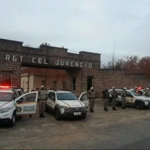 2º RP Mon realiza homenagem para soldado morto em confronto