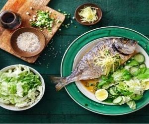 Dieta à base de vegetais e peixes pode ajudar a reduzir gravidade de COVID-19, diz estudo
