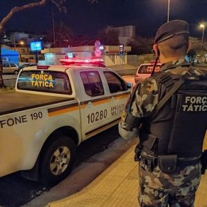 Homem é preso em flagrante dentro de farmácia