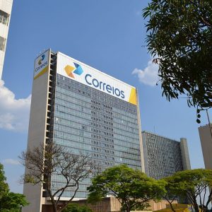 Presidente da Câmara afirma que privatização dos Correios poder ser votada em julho