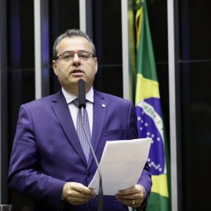 Prova de vida do INSS poderá ser suspensa mais uma vez