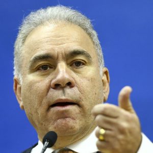 Ministro detalha motivos para decretar fim da emergência sanitária