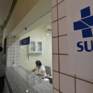 Saúde converte leitos de UTI para covid-19 em permanentes do SUS