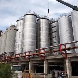 Tanque de aço inox tem grande importância na indústria brasileira