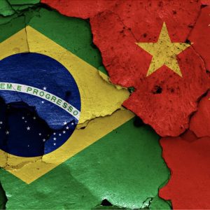 Inflação de combustíveis domina debate político-eleitoral e juros preocupam