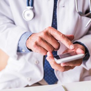 Tecnologia na saúde transforma e facilita a experiência do usuário