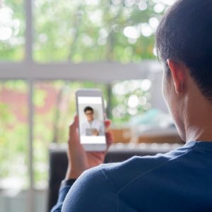 Qual é a diferença entre psiquiatra e psicólogo?