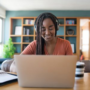 8 formas de montar seu escritório home office