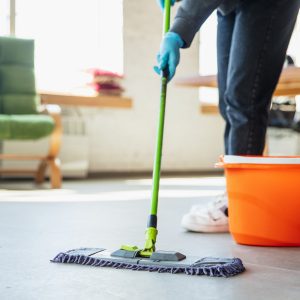 Higiene da casa é fundamental para saúde do bebê e das crianças