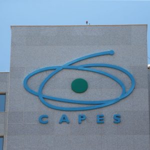 Prêmio Capes Talento Universitário 2023: inscrição vai até fevereiro
